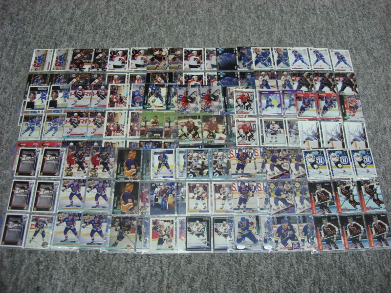 Huge collection of vintage hockey cards including Gretzky, Hull, Lemieux and more.