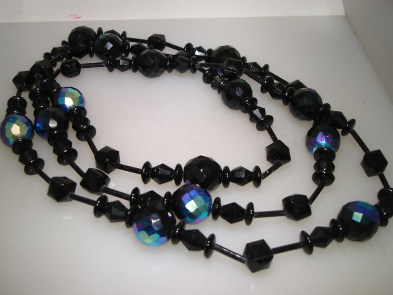 Vintage 1960s iridescent black glass bead necklace