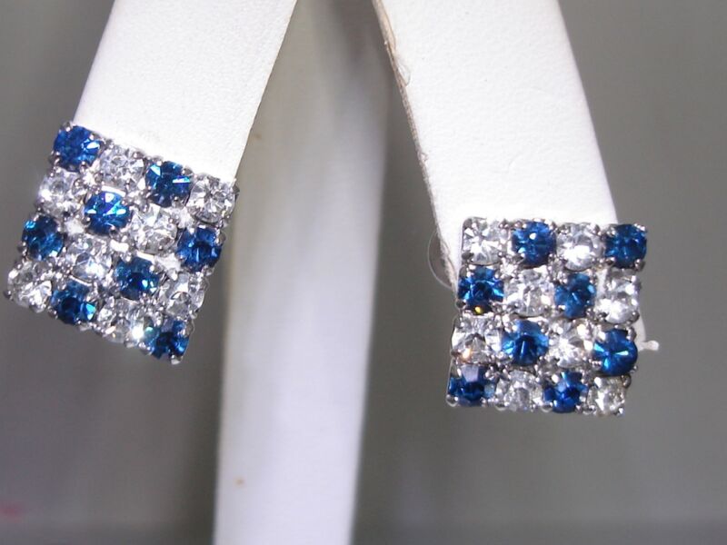 Vintage cobalt blue and clear rhinestone screwback earrings