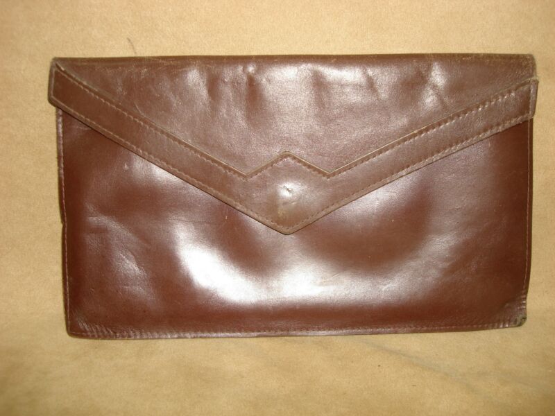 Vintage brown leather envelope clutch purse, 1930s-40s