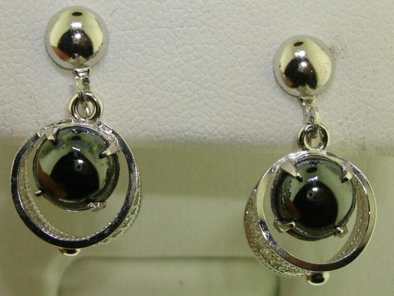 Vintage Sorrento sterling silver and hematite dangle earrings
