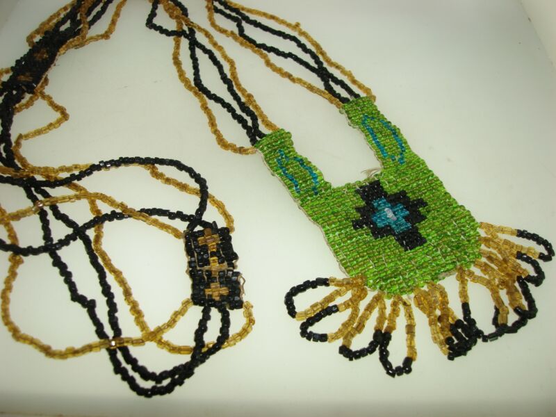Vintage 1940s Native American seed bead hemp necklace with amber and black beads