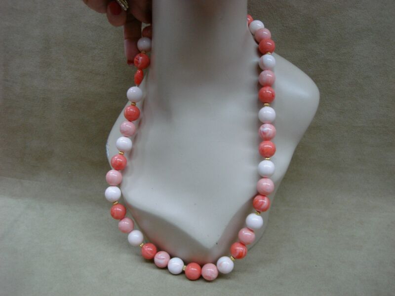 Vintage 1960s Lucite Bead Necklace - Peach & Pink Mottled Shades (26 inches)