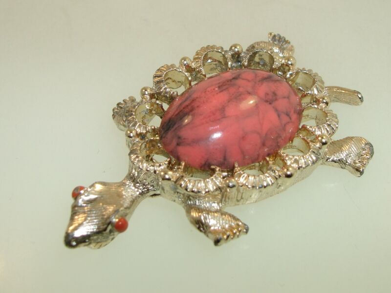 Vintage Gerry's Turtle Pin, 1950s Lucite & Enamel Jewelry