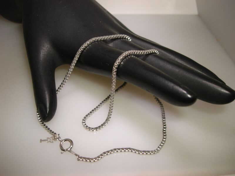 Vintage Crown Trifari Silver Box Link Choker Necklace