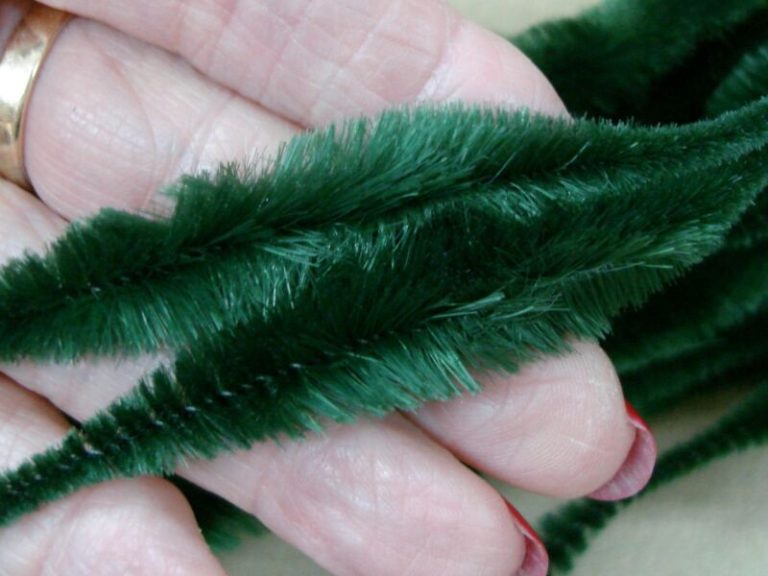 Rare Vintage Dark Green Chenielle Fuzzy Wire - 4+ Yards, Excellent Condition