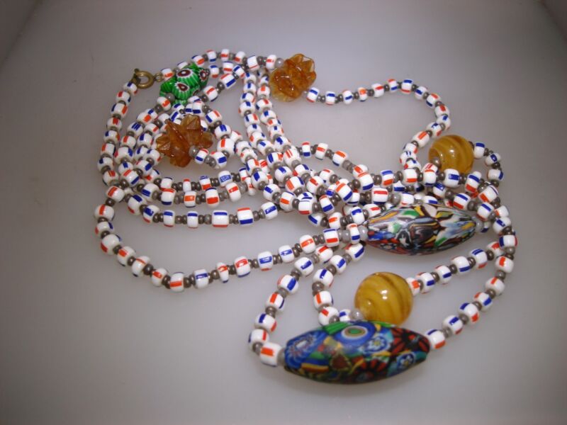 Vintage 1920s-30s Italian Flapper Necklace