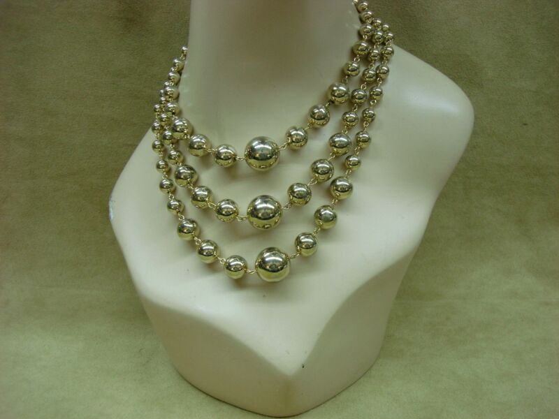 Vintage 1960s gold tone metal bead necklace