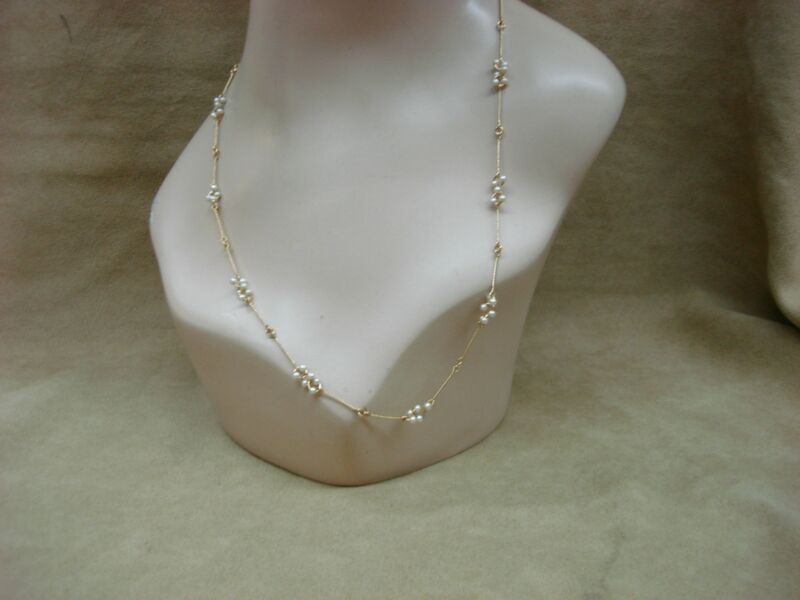 Vintage Avon Freshwater Pearl & Gold Tone Necklace - 24 Inch