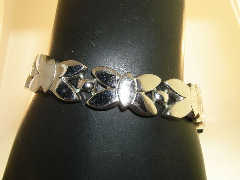 Vintage Monet Heavy Silver Link Bracelet - 7 inch, Flower Design