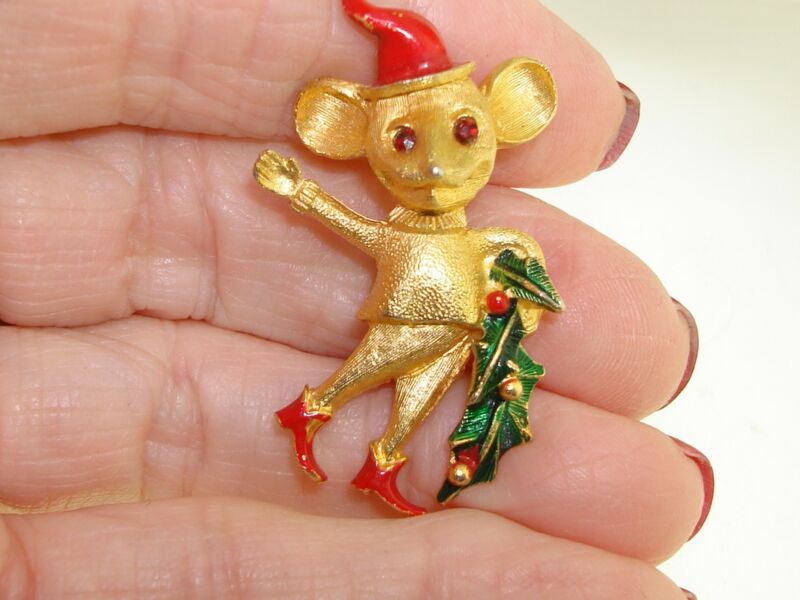 Vintage 1970s gold tone Christmas mouse pin with red enamel slippers and rhinestone eyes