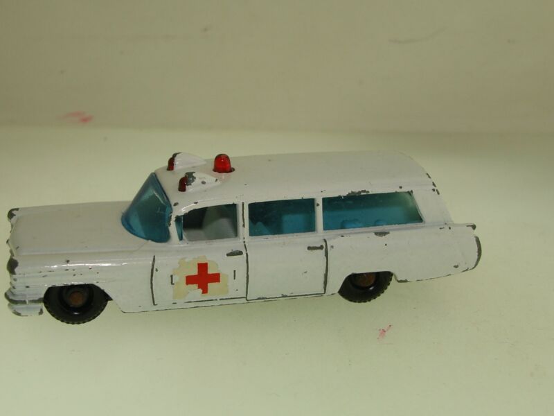 Vintage Lesney No. 54 S&S Cadillac Ambulance, classic toy in excellent condition