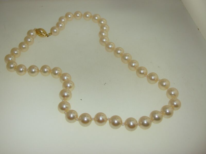 Vintage Marvella choker necklace with creamy faux pearls and gold-tone clasp