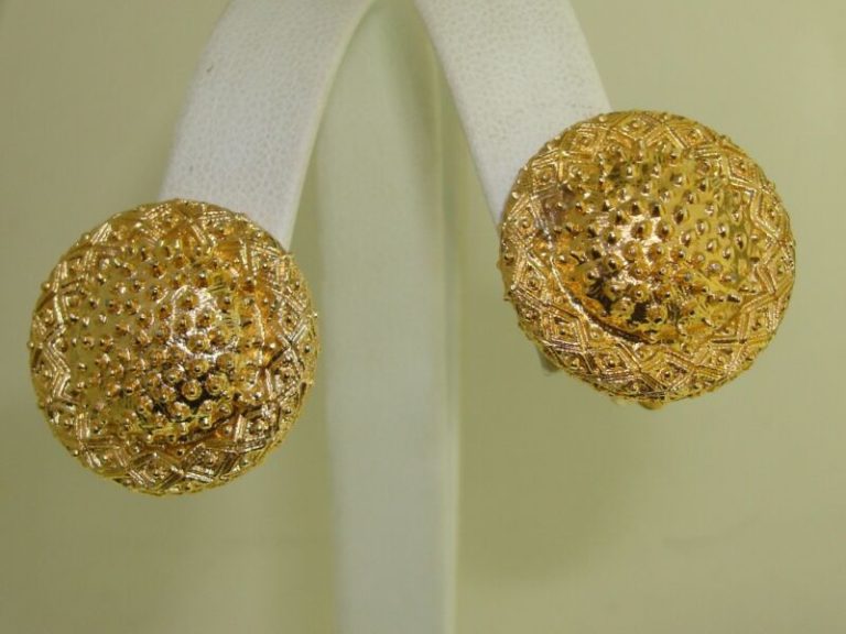 Vintage Coro gold-tone clip-on earrings, 1960s