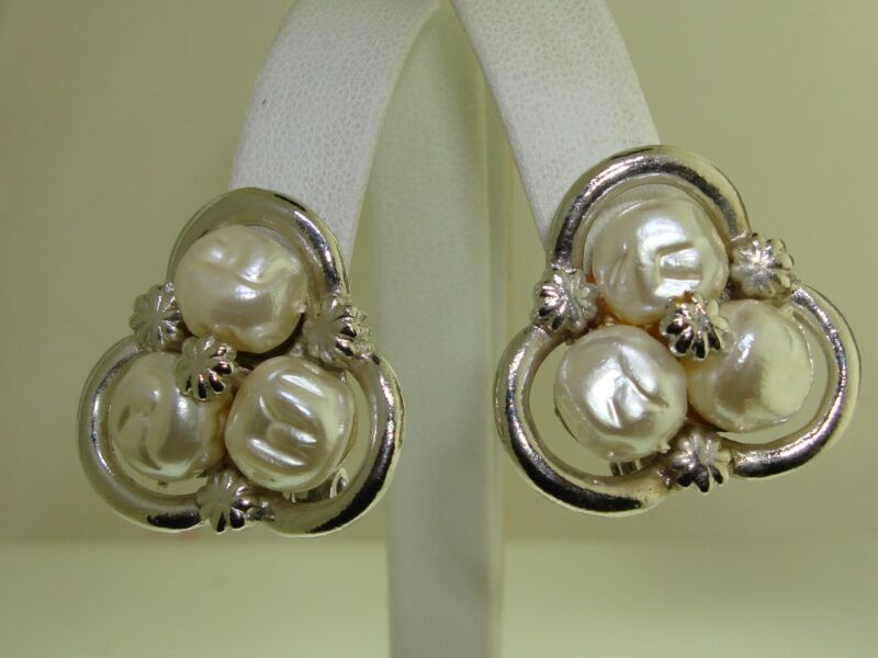 Vintage 1960s Coro silver clip-on earrings with faux baroque pearls