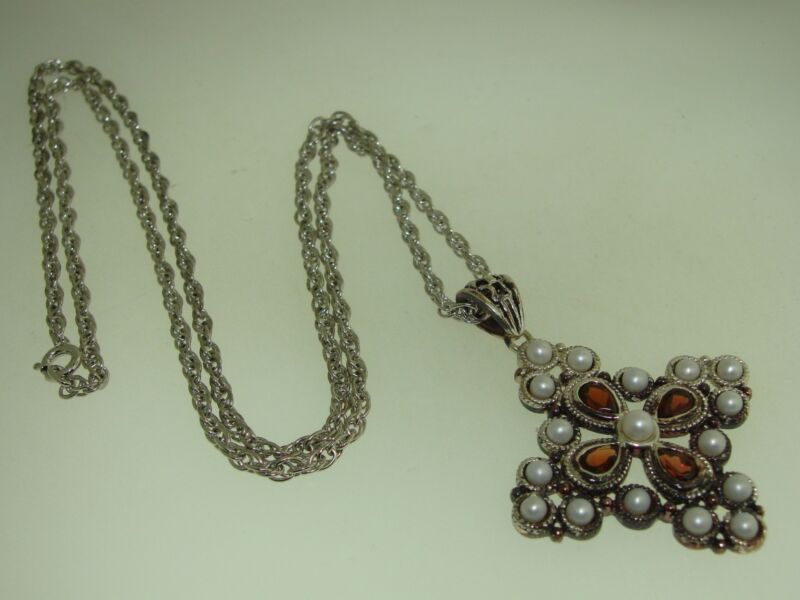 Vintage Ross Simons Sterling Silver Garnet & Pearl Pendant Necklace (24 Inch)