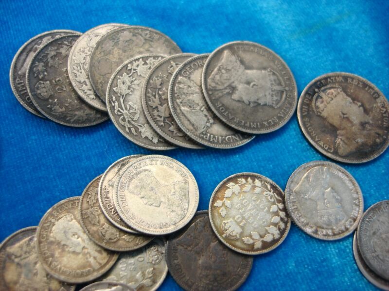 Vintage Canadian silver dimes and quarters (1902-1936) with a face value of $5