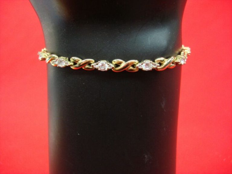 Sterling silver and gold vermeil bracelet with sparkling 'O' design