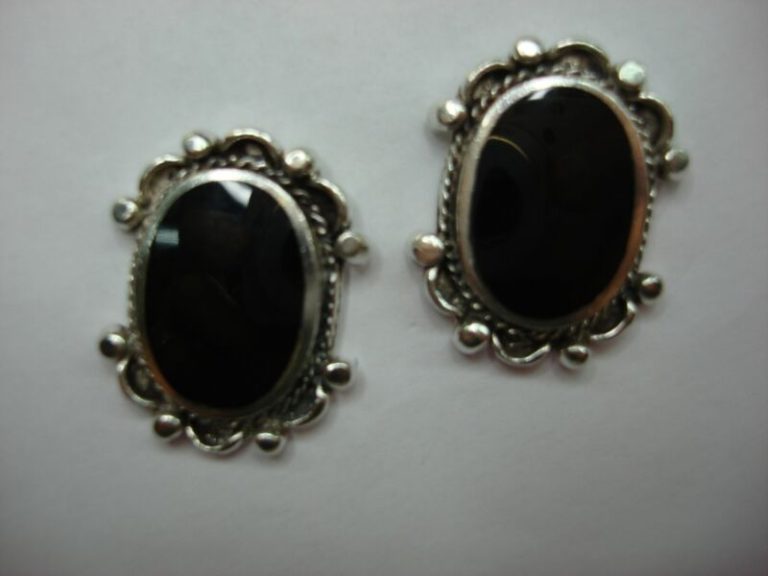 Vintage Sterling Silver Onyx Stud Earrings