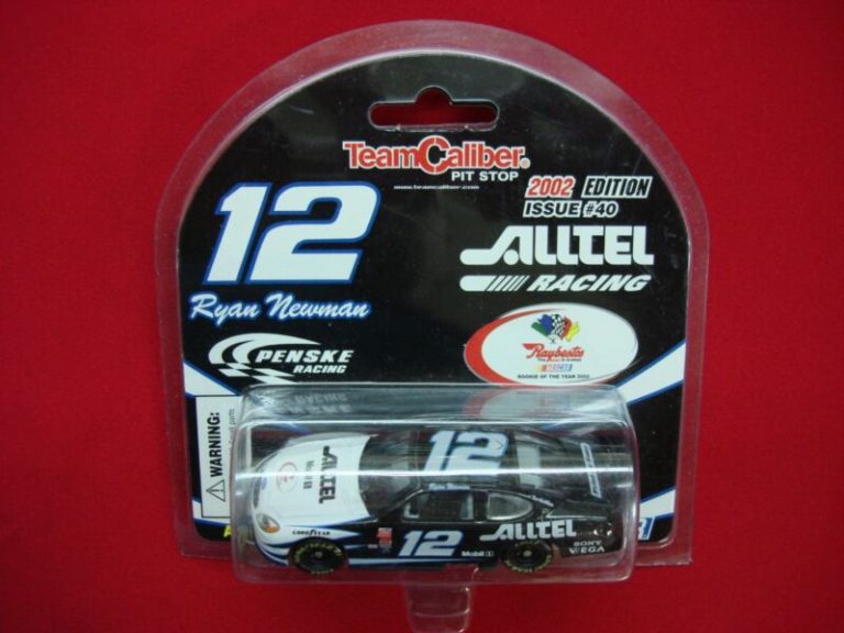 Ryan Newman #12 Team Caliber Pit Stop Issue NASCAR Die Cast (1:64 Scale) - Mint Condition, Factory Sealed