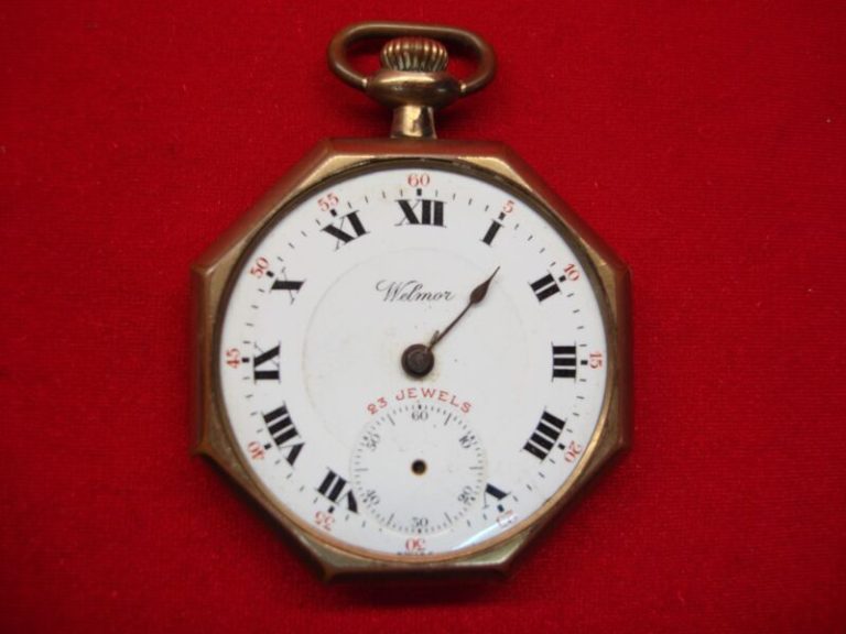 Vintage Fleurier Watch Co. Welmor Octagonal Pocket Watch (Parts/Repair) – 23 Jewels