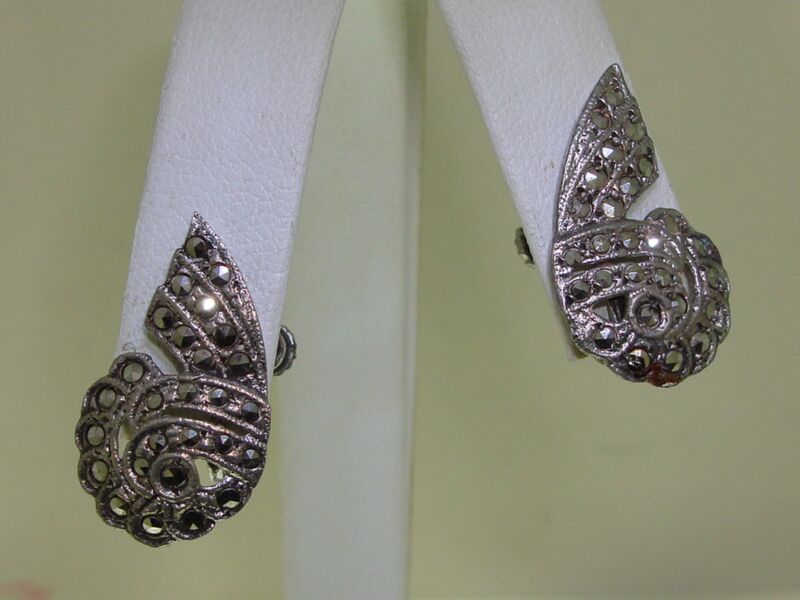 Vintage Art Deco Sterling Silver Marcasite Screw Back Earrings