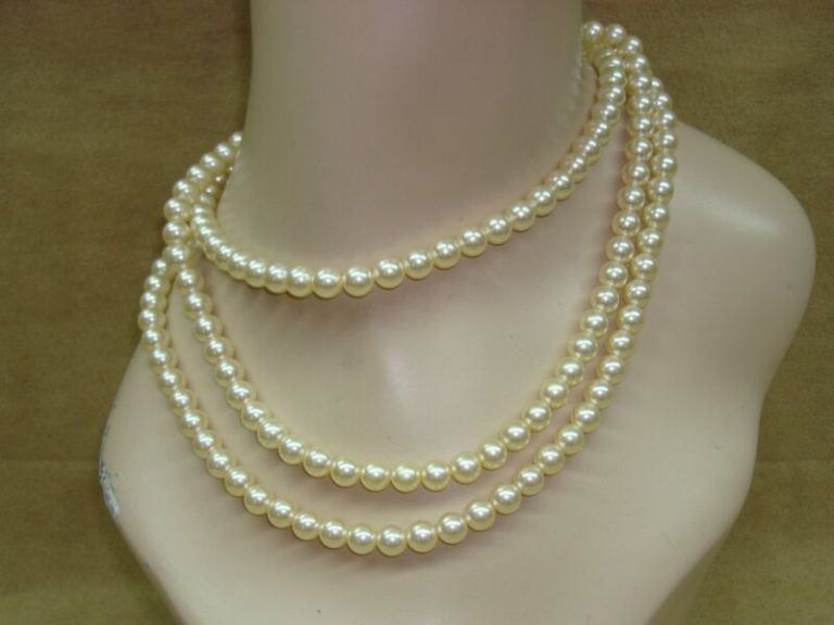 Vintage creamy white faux pearl necklace, 1970s-80s, 54 inch strand