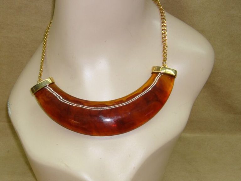 Vintage Kenneth J Lane amber lucite choker necklace