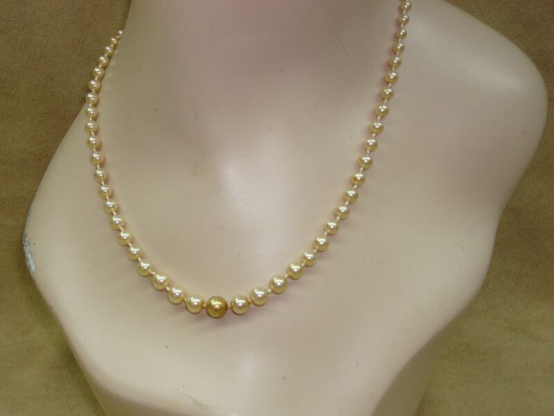 Vintage graduated glass pearl necklace with 14K gold and diamond clasp
