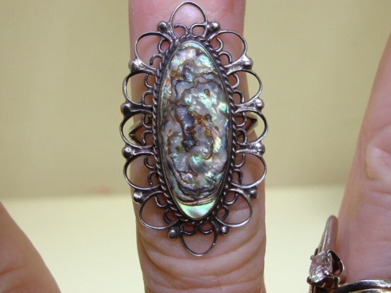 Vintage Mexican Sterling Silver Abalone Ring, Signed LMV #2 Eagle Design