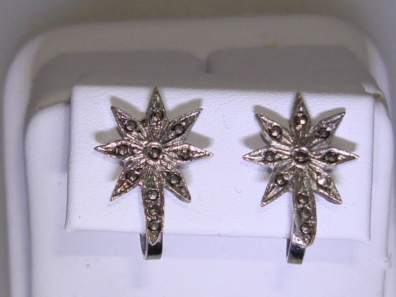 Vintage sterling silver and marcasite screw back earrings with star design