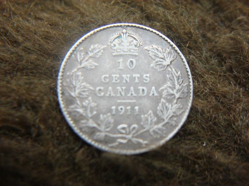 King George V silver 10 cent Canada coin (1911) - circulated, nice condition