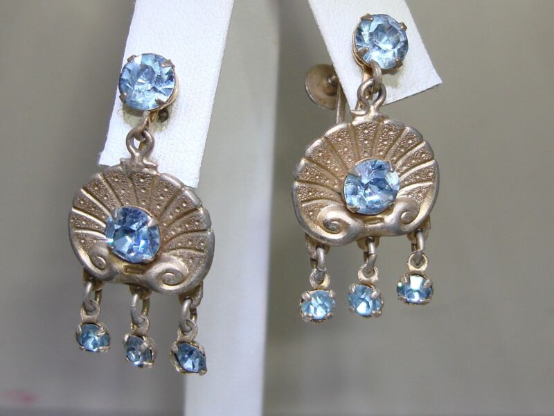 Vintage 1950s-60s foiled rhinestone dangle earrings