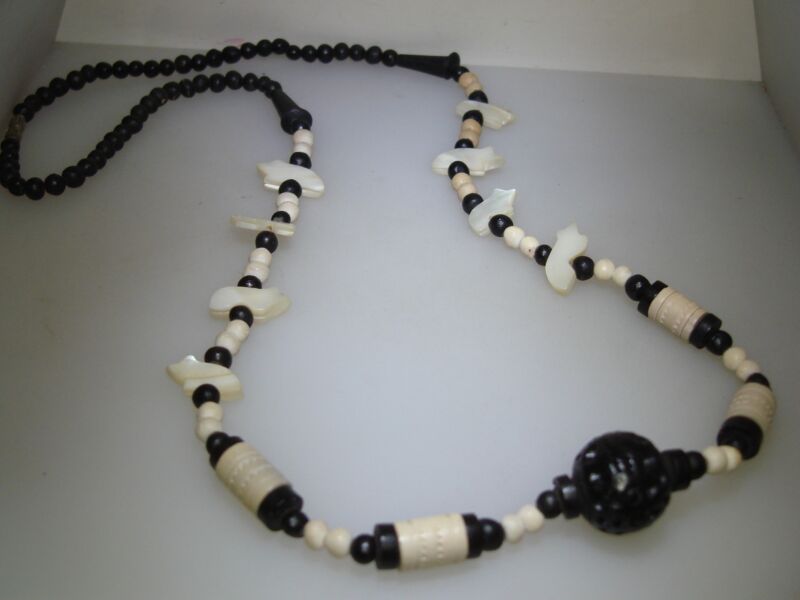 Vintage Zuni Carved MOP Bear Necklace | Handmade Black & White Beads | Native American Jewelry