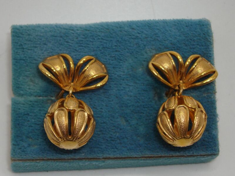 Vintage 1950s-60s Forstner gold-filled dangle earrings on original card