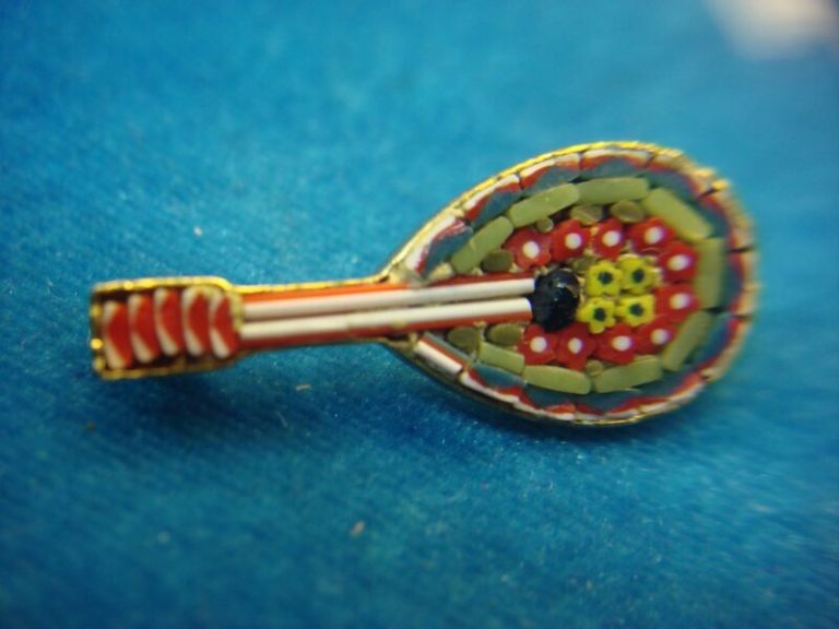 Vintage Italian gold-plated micro mosaic mandolin pin