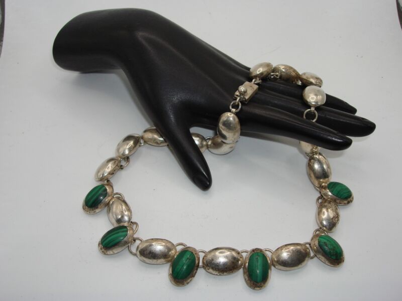Vintage Taxco Mexico sterling silver and malachite necklace