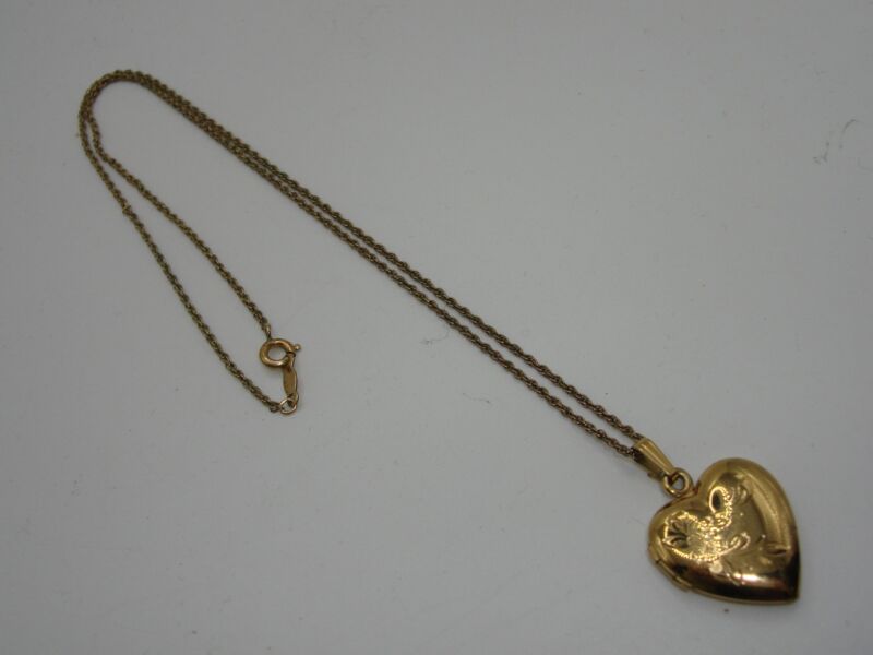 Vintage Ballou gold-filled heart locket necklace