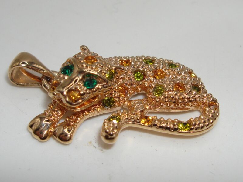 18K Gold Plated Leopard Charm Pendant with Peridot & Amber