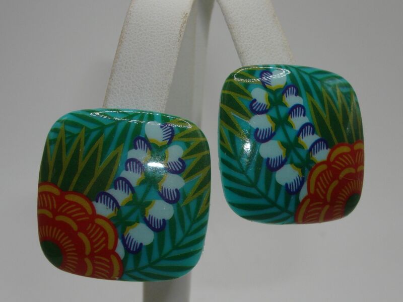 Vintage 1980s Lucite Floral Earrings