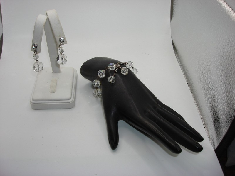 Vintage faceted crystal bracelet and dangle earrings set in silver