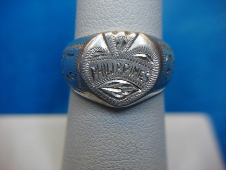 Vintage WWII Sweetheart Ring - Sterling Silver, 1945 Philippines Inscribed Heart Design, Size 6 1/2