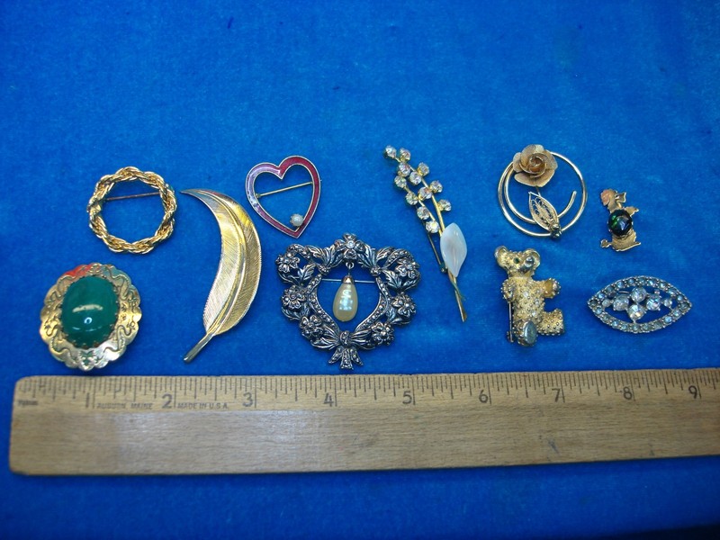 Lot of 10 vintage costume pins, unique designs, estate jewelry find