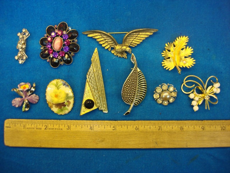 Lot of 10 vintage costume pins, unique designs, estate jewelry find