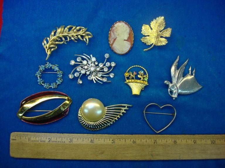 Vintage estate jewelry lot of 10 unique pins