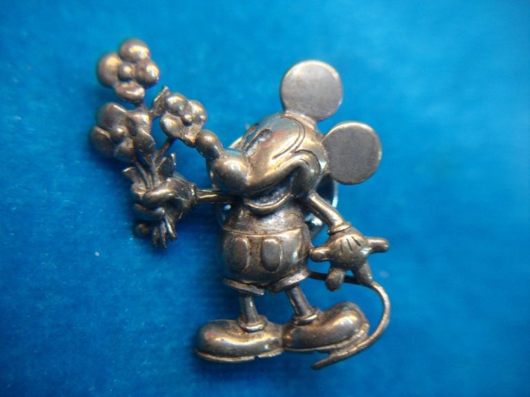 Vintage Mickey Mouse Lapel Pin