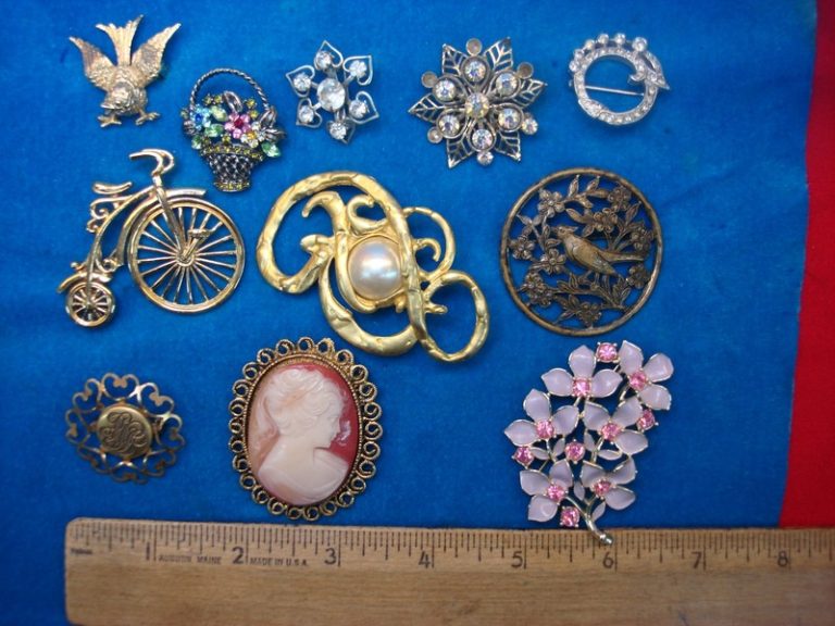 Vintage costume pin collection, set of 10 unique and usable pins
