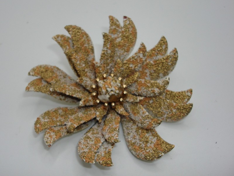 Vintage Coro Enamel Pin - 1960s Gold Splatter Floral Design