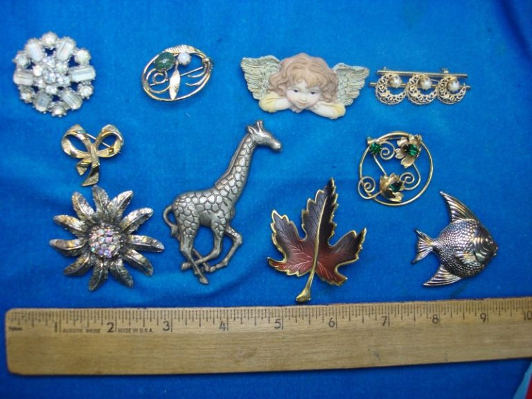 Vintage estate jewelry lot of 10 unique pins