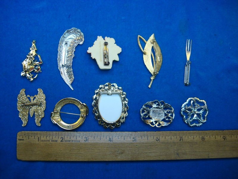Lot of 10 Vintage Estate Jewelry Pins